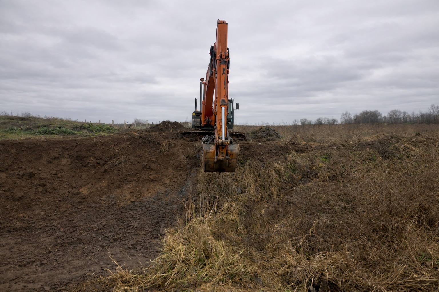 Работа RedHills — проект 13: очистка водоёмов, земляные работы, благоустройство